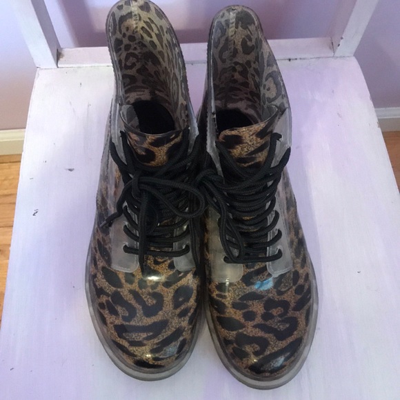 cheetah print hunter rain boots